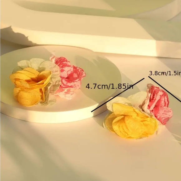 Rose Stud Earrings - Picture 3 of 3